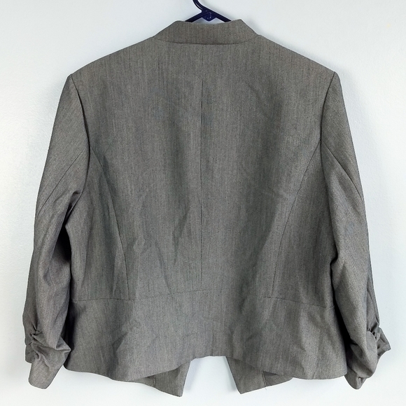 Cato Woman Grey Blazer w/ Ruched Sleeves - Picture 4 of 7